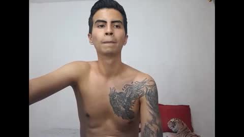 velk_hot1 online show from 02/15/25, 02:37