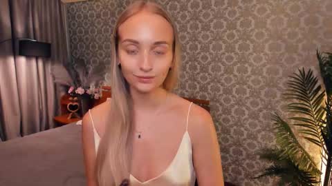 Eva online show from 11/11/25, 09:09