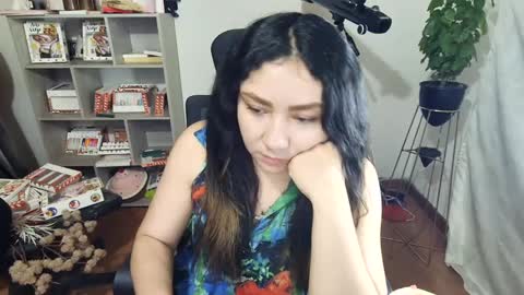 Snapshot of vellarossa chatting on 09/30/25, 01:32 Im VelaI will be Christmas and New Year with my family December 22 to January 13 I will miss you guys. online show from 09/30/25, 01:32