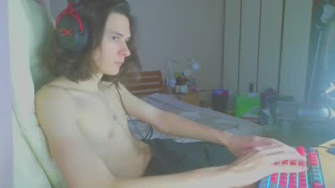 Snapshot of velvet_bunnies chatting on 01/08/25, 11:54 Velvet bunniess online show from 01/08/25, 11:54