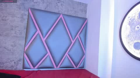 Stefany Y Diego online show from 05/11/26, 02:45