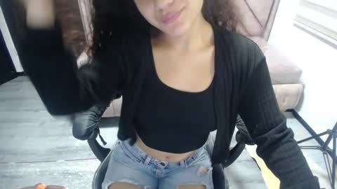 velvet_moon_v online show from 10/14/25, 01:12