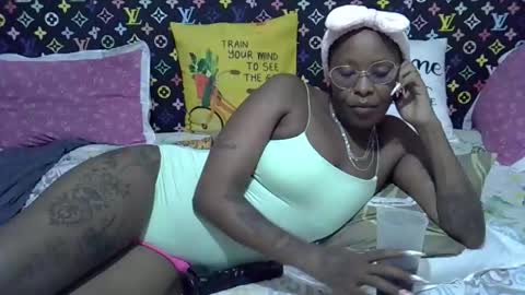 Snapshot of velvet_temptress chatting on 01/11/26, 04:34 velvet online show from 01/11/26, 04:34