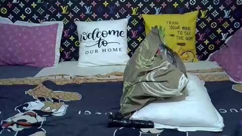 Snapshot of velvet_temptress chatting on 01/17/26, 10:42 velvet online show from 01/17/26, 10:42