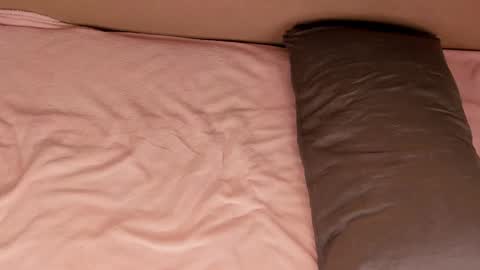 Hey there Im Anna online show from 11/10/25, 12:15