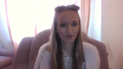 Snapshot of velvetintuition chatting on 05/02/26, 07:35 velvetintuition online show from 05/02/26, 07:35