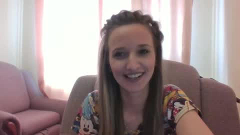 Snapshot of velvetintuition chatting on 05/08/26, 11:26 velvetintuition online show from 05/08/26, 11:26