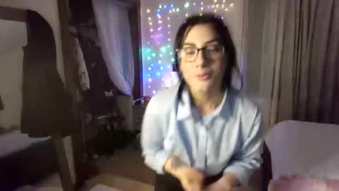 Kitty online show from 02/20/26, 12:07