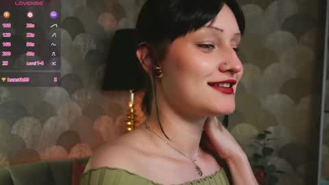 Snapshot of velvetlily_ chatting on 05/16/26, 09:13 Lily online show from 05/16/26, 09:13