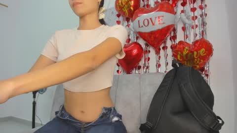 Snapshot of velvetluna_ chatting on 02/20/26, 11:11 Velvetluna online show from 02/20/26, 11:11