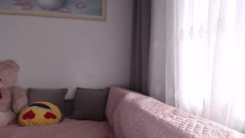 velvetmoon123 online show from 12/19/25, 08:21