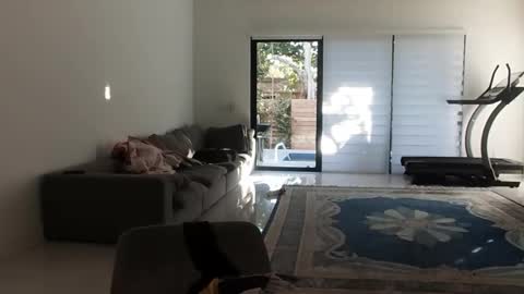 Snapshot of velvettgirl chatting on 02/02/26, 02:05 VelvetTGirl online show from 02/02/26, 02:05