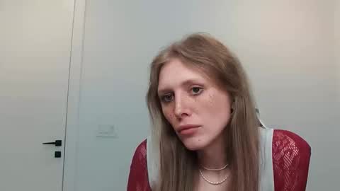 Snapshot of velvettgirl chatting on 02/05/26, 06:56 VelvetTGirl online show from 02/05/26, 06:56