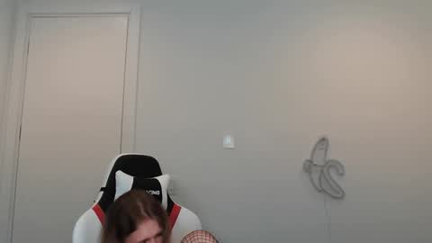 Snapshot of velvettgirl chatting on 02/12/26, 01:22 VelvetTGirl online show from 02/12/26, 01:22