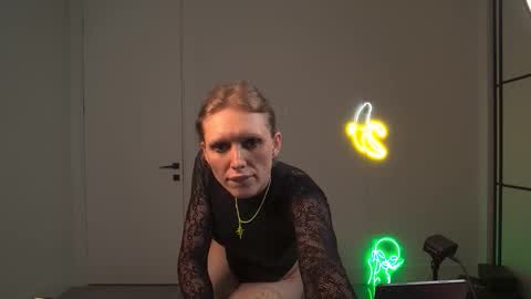 VelvetTGirl online show from 03/28/26, 05:18