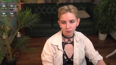 CLEOshort hair  TIna long hair  online show from 01/07/25, 02:08