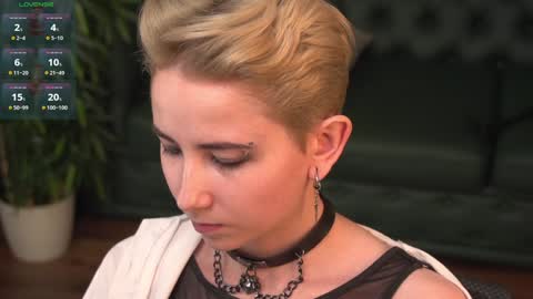 CLEOshort hair  TIna long hair  online show from 01/07/25, 05:09