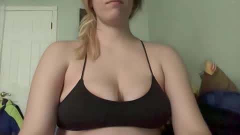 velvetvixen124 online show from 11/04/25, 07:35