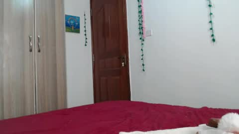 Snapshot of velvetyvixen chatting on 05/09/26, 07:57 COCO XOXO online show from 05/09/26, 07:57