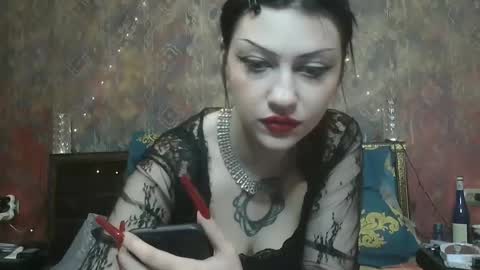 Snapshot of venera_goddess chatting on 11/29/25, 12:08 Naly online show from 11/29/25, 12:08