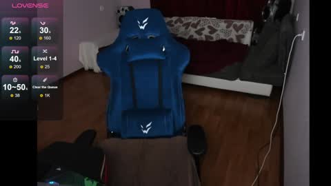 Snapshot of veneradi615 chatting on 12/15/24, 08:25 veneradi615 online show from 12/15/24, 08:25