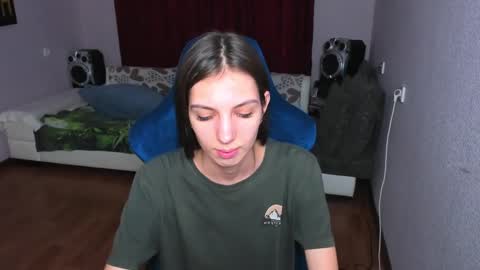 Snapshot of veneradi615 chatting on 01/31/25, 07:40 veneradi615 online show from 01/31/25, 07:40