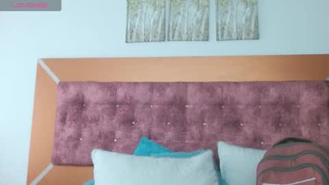 venus online show from 01/07/25, 01:24