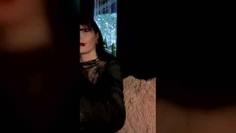 Snapshot of venom_goddess chatting on 05/14/26, 06:26 venom_goddess online show from 05/14/26, 06:26