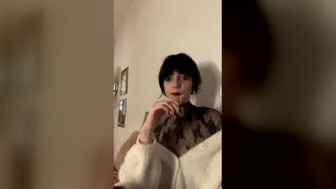 Snapshot of venom_goddess chatting on 05/26/26, 08:49 venom_goddess online show from 05/26/26, 08:49