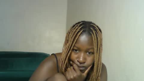 venom_kisses5050 online show from 01/15/26, 09:47