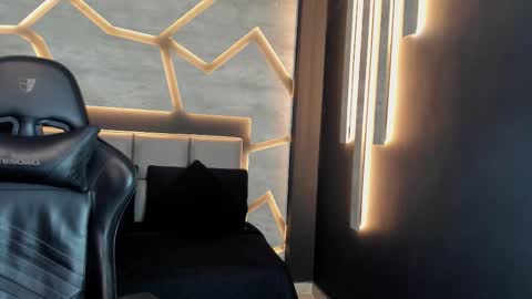 VALERIA online show from 01/13/26, 08:25