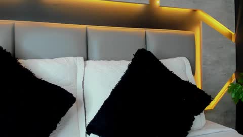 VALERIA online show from 02/06/26, 01:25