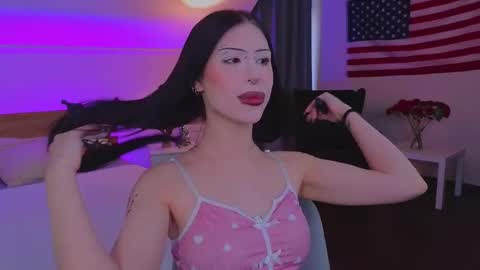 Vivian online show from 01/06/26, 04:16