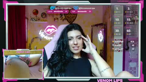 Snapshot of venomouslips chatting on 10/13/25, 02:39 VenomLips online show from 10/13/25, 02:39