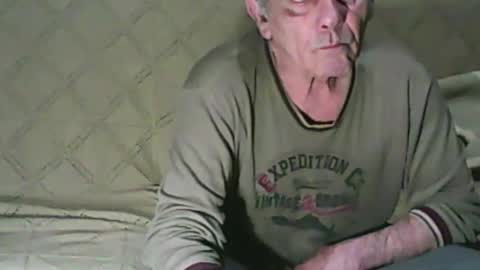 Snapshot of ventura50 chatting on 02/15/25, 08:00 ventura50 online show from 02/15/25, 08:00