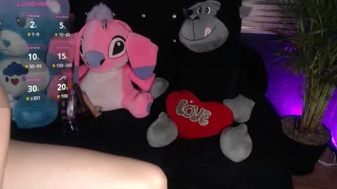 eva online show from 10/23/25, 11:46