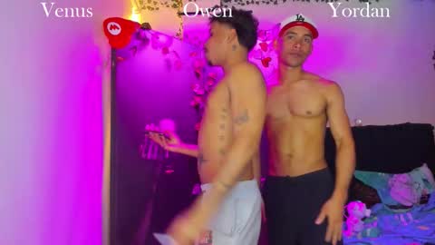 venus_boy2 online show from 01/18/26, 10:35