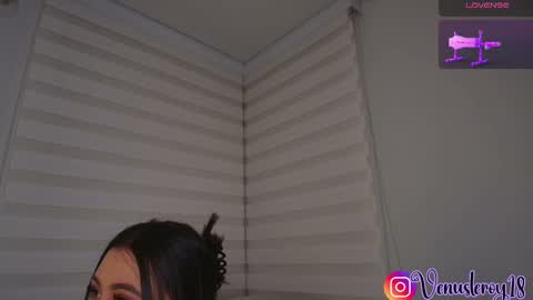 Venus online show from 09/20/25, 01:50