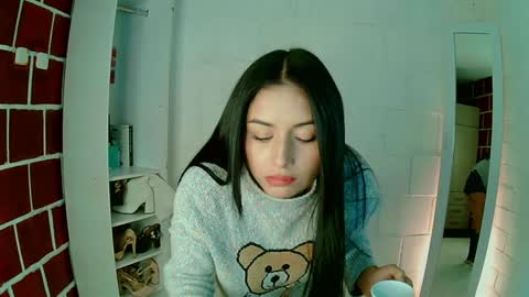 Snapshot of venus_megan chatting on 01/07/25, 02:19 emily independent account MY conextion 1100 GTM to 17hr GTM online show from 01/07/25, 02:19