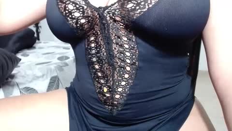 venus_menoza online show from 09/11/25, 02:55