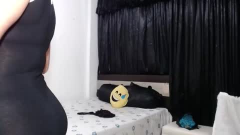 venus_menoza online show from 03/23/26, 01:04