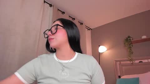 venus_reid online show from 03/05/25, 10:00