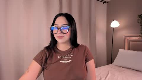 venus_reid online show from 04/22/26, 05:32