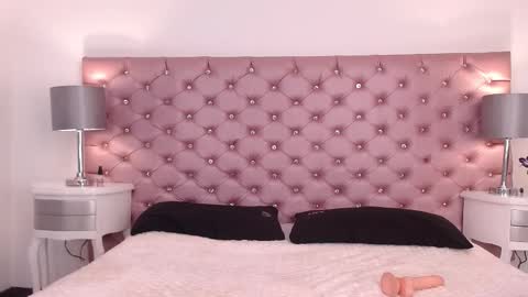 Venus  online show from 01/15/26, 11:37