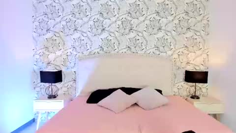 Venus  online show from 07/12/26, 12:29