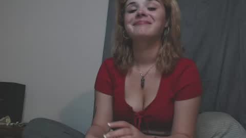 Snapshot of venusastar chatting on 07/12/26, 08:27 Miss Venus online show from 07/12/26, 08:27