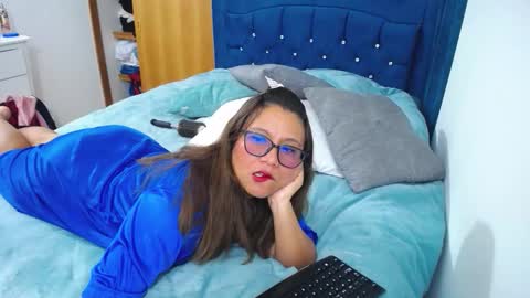 venushot1xx online show from 11/27/25, 09:11