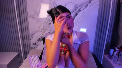 Snapshot of venusowen_ chatting on 02/20/26, 02:06 Venusowen online show from 02/20/26, 02:06