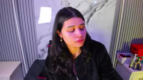 Snapshot of venusowen_ chatting on 04/03/26, 12:25 Venusowen online show from 04/03/26, 12:25