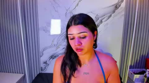Snapshot of venusowen_ chatting on 04/14/26, 01:50 Venusowen online show from 04/14/26, 01:50
